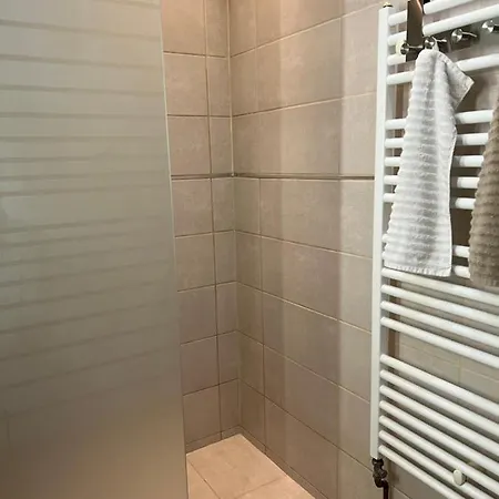 Apartman4you *